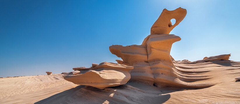 al-wathba-fossil-dunes-a-natural-treasure-in-abu-dhabi